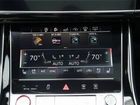 Used 2020 Audi SQ7 Prestige w/ Prestige Package image 60