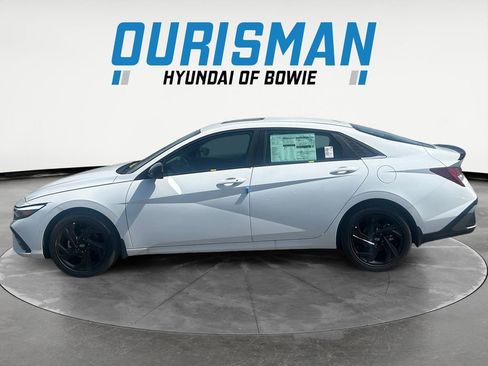 New 2026 Hyundai Elantra SEL Sport Premium FWD image 3