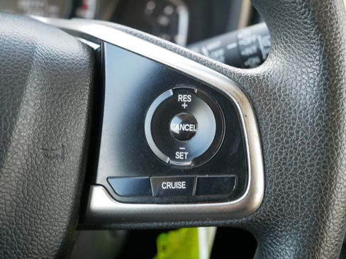 Used 2017 Honda CR-V LX image 30