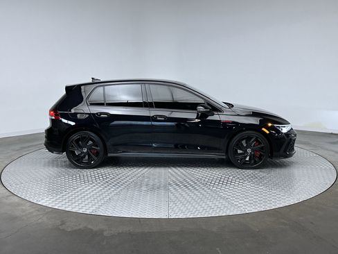 Used 2022 Volkswagen GTI SE w/ Black Wheel Package FWD image 10
