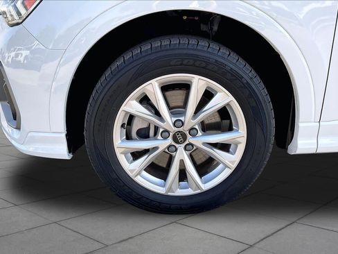 Used 2025 Audi Q3 2.0T Premium AWD/4WD image 10