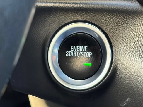 Used 2020 GMC Terrain SLE w/ Driver Convenience Package AWD/4WD image 25