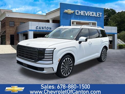 Used 2026 Hyundai Palisade Calligraphy FWD image 1