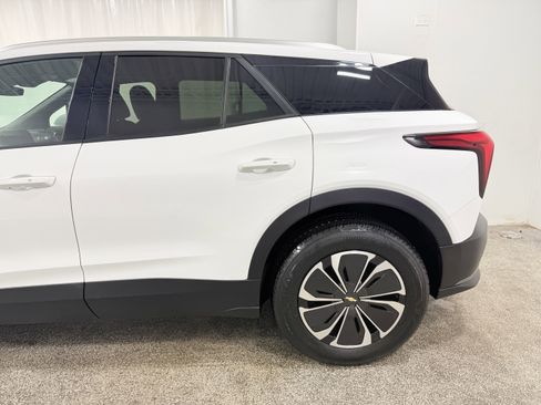 Used 2024 Chevrolet Blazer EV LT image 5