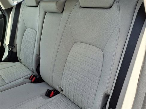 Used 2024 Honda HR-V LX image 9