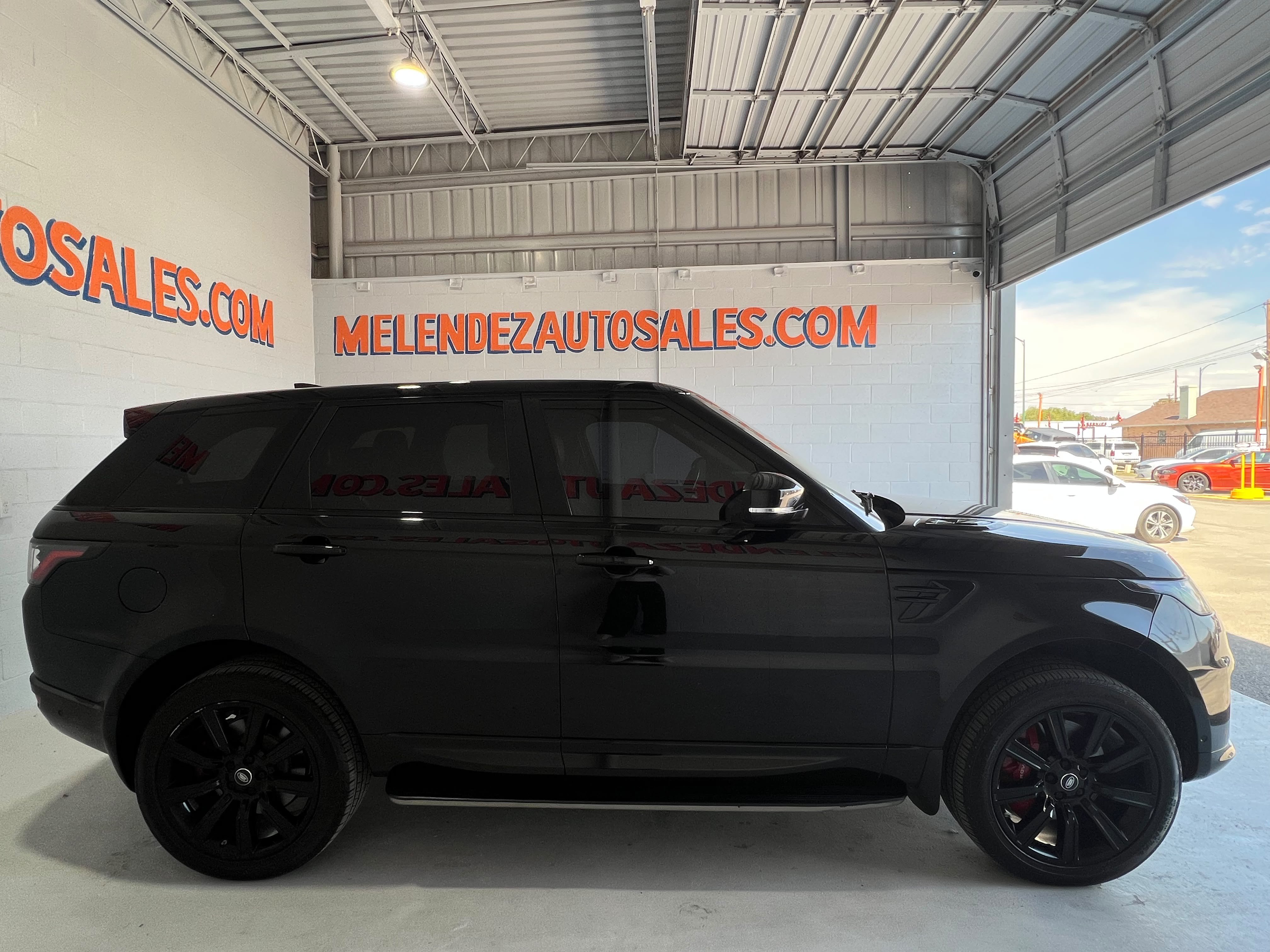 Used 2018 Land Rover Range Rover Sport Supercharged AWD/4WD image 7