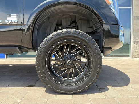 Used 2020 Nissan Titan Platinum Reserve w/ Moonroof Package AWD/4WD image 8