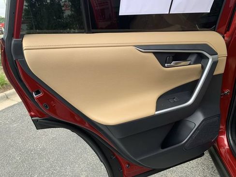 Certified 2023 Toyota RAV4 Limited AWD/4WD image 15