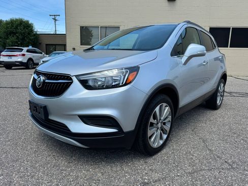 Used 2019 Buick Encore Preferred FWD image 3