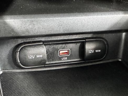 Used 2022 Kia Soul LX w/ Technology Package FWD image 28