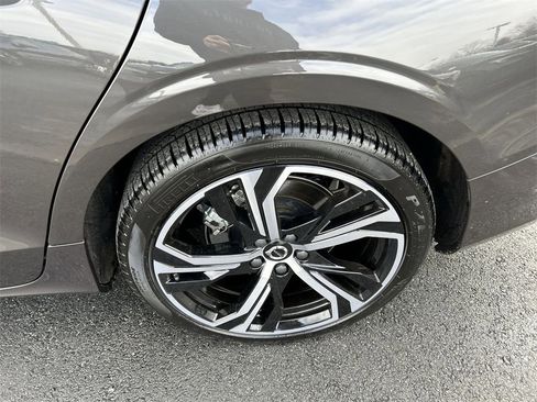 Certified 2025 Volvo S60 B5 Plus image 11