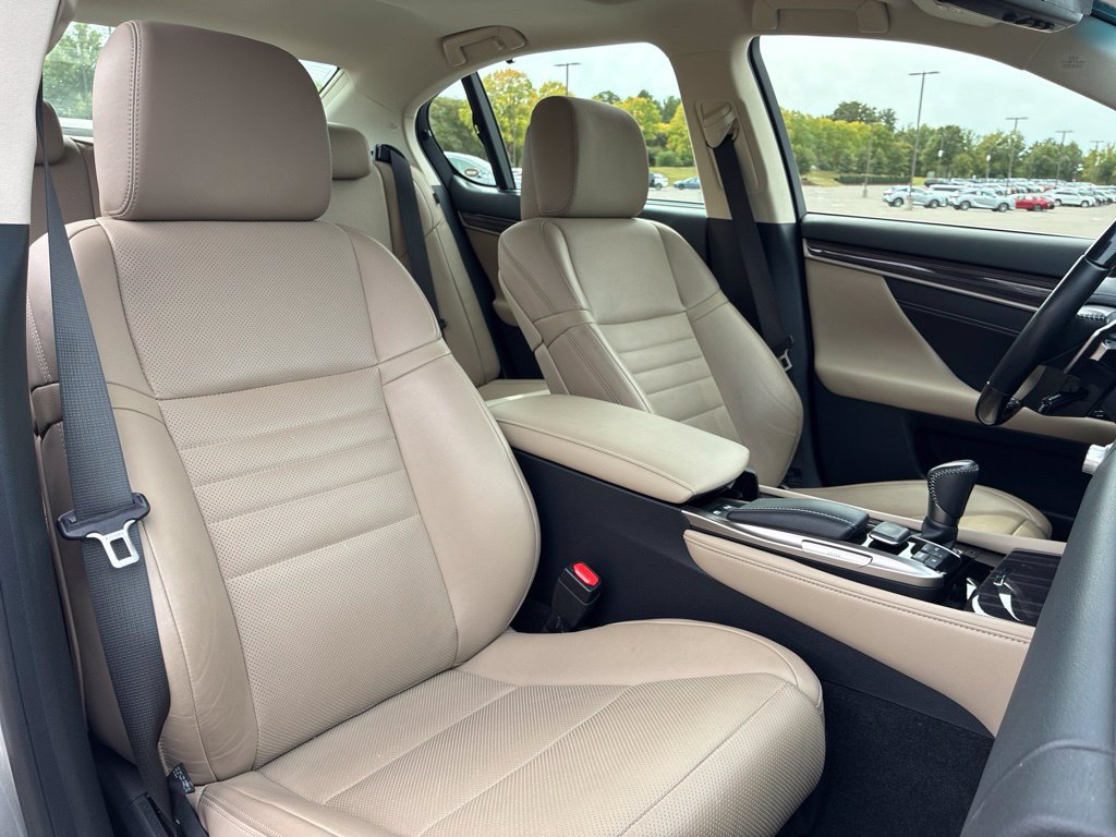 Used 2016 Lexus GS 350 w/ Luxury Package RWD image 14