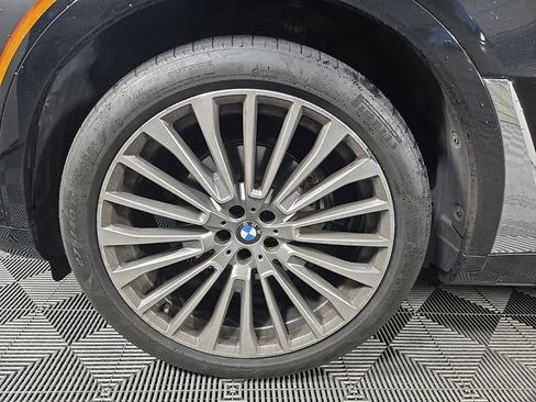 Used 2021 BMW X7 xDrive40i w/ Executive Package AWD/4WD image 9