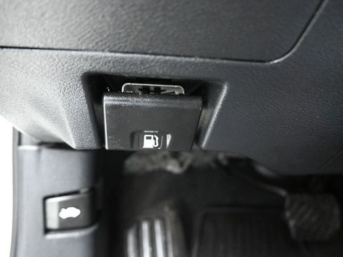 Used 2020 Nissan Altima 2.0 Platinum FWD image 27