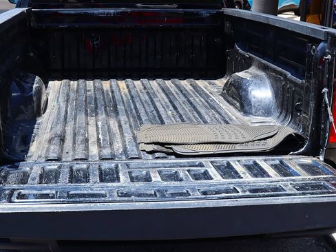 Used 2022 Chevrolet Colorado LT w/ Fleet Safety Package RWD image 24