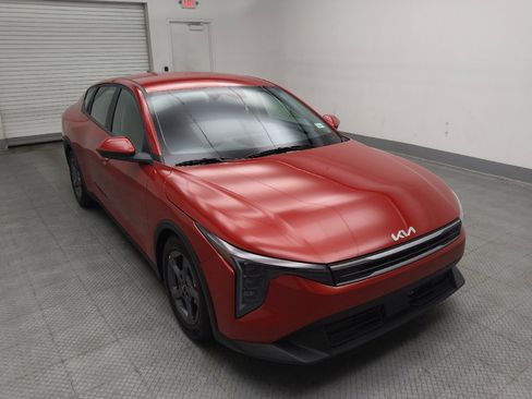 Used 2025 Kia K4 FWD image 13