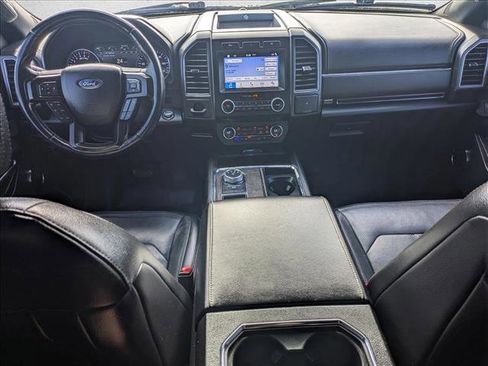 Used 2018 Ford Expedition Limited image 20