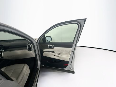 Used 2022 Kia Sorento SX FWD image 34