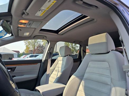 Used 2018 Honda CR-V EX image 17