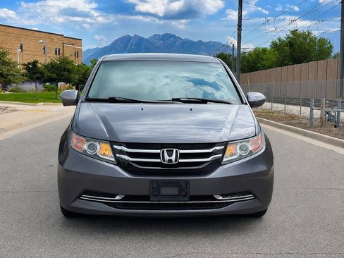 Used 2016 Honda Odyssey SE image 6