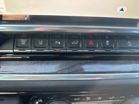 New 2026 Chevrolet Silverado 2500 LTZ w/ LTZ Plus Package AWD/4WD image 18