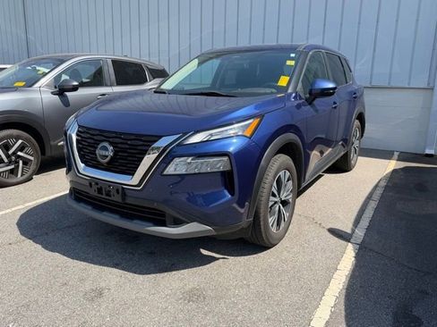 Used 2022 Nissan Rogue SV AWD/4WD image 1