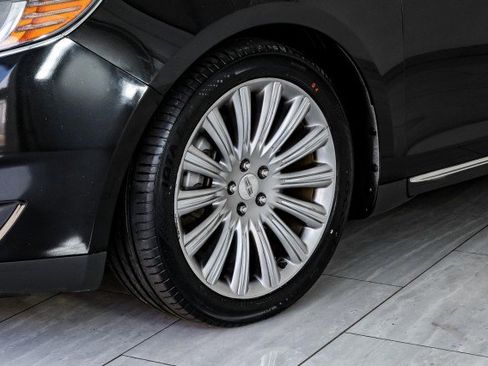 Used 2015 Lincoln MKS w/ Equipment Group 101A image 58