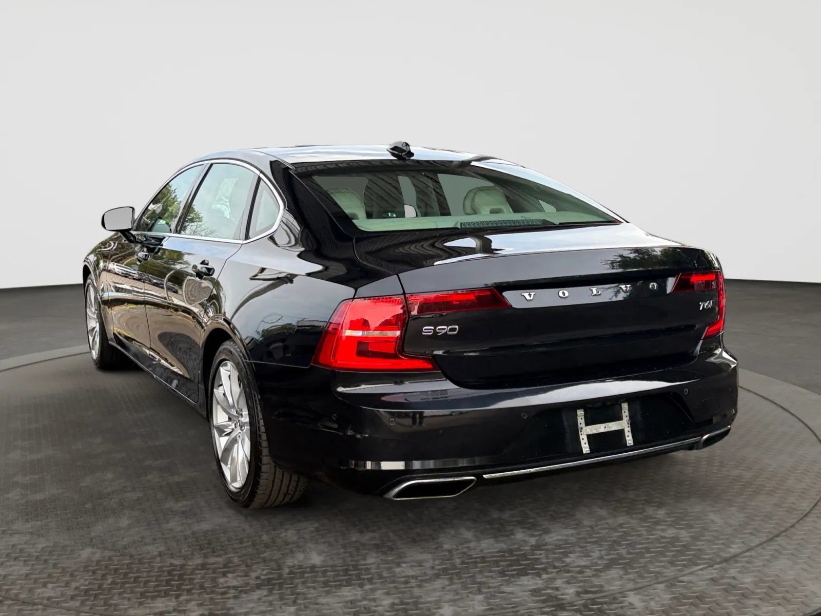Used 2018 Volvo S90 T6 Momentum w/ Convenience Package AWD/4WD image 8