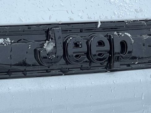New 2026 Jeep Grand Cherokee Altitude AWD/4WD image 43