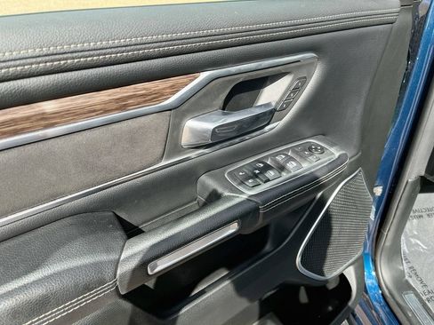 Used 2020 RAM 1500 Laramie AWD/4WD image 17