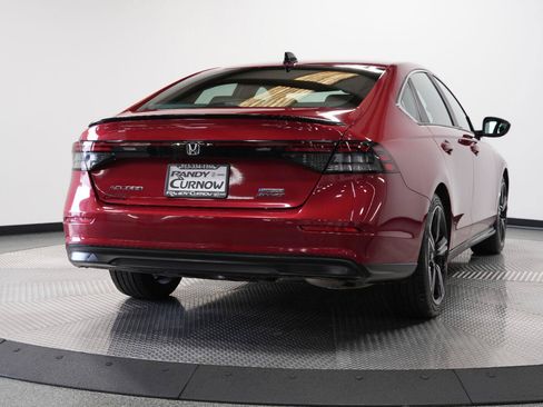 Used 2023 Honda Accord Sport image 8