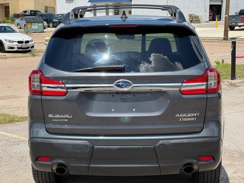 Used 2019 Subaru Ascent Touring AWD/4WD image 5