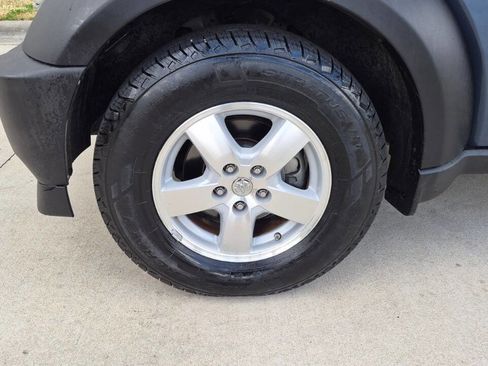 Used 2008 Dodge Nitro SXT image 10