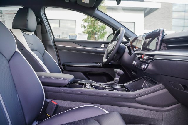 New 2026 Kia K5 GT-Line FWD image 18