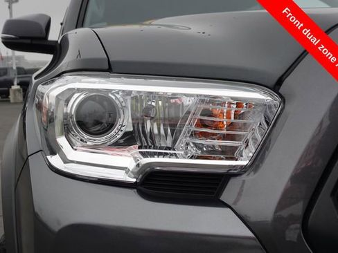 Certified 2023 Toyota Tacoma 4x4 Double Cab image 4