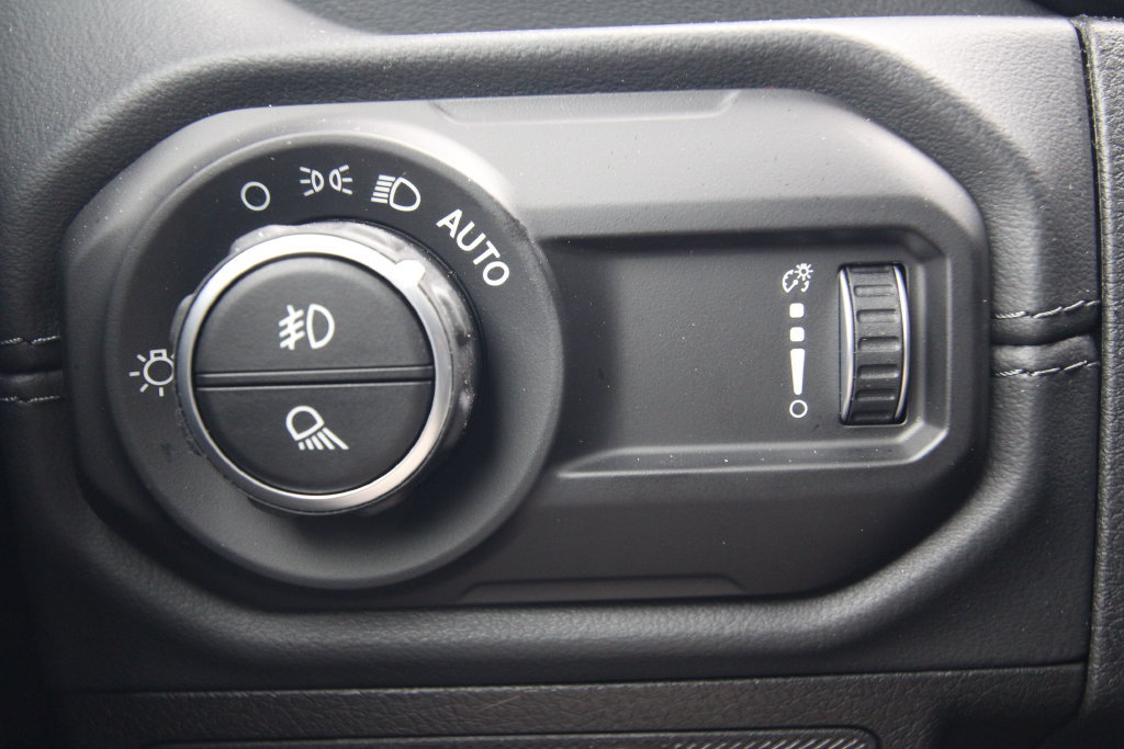New 2026 Jeep Gladiator Sport AWD/4WD image 25