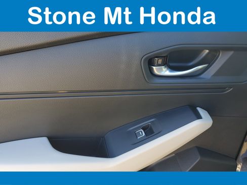 New 2025 Honda Accord LX image 11