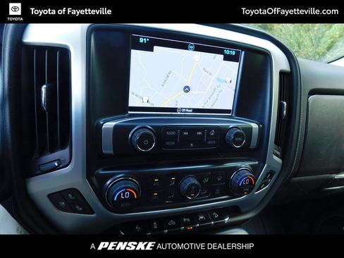 Used 2018 GMC Sierra 1500 SLT w/ SLT Premium Package AWD/4WD image 9