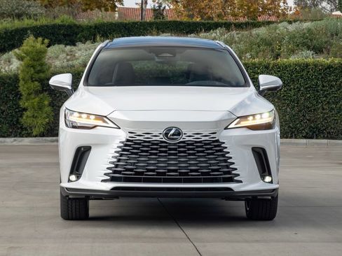 New 2026 Lexus RX 450h Luxury image 3