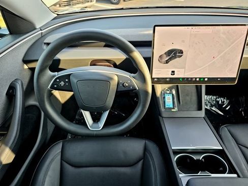Used 2024 Tesla Model 3 Standard Range RWD image 32