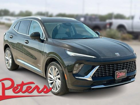 New 2025 Buick Envision Avenir image 1