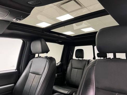 Used 2022 Ford F350 Lariat w/ Lariat Ultimate Package AWD/4WD image 39