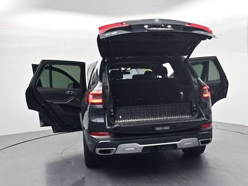 Used 2019 BMW X5 xDrive40i AWD/4WD image 59