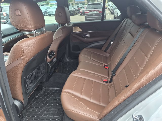 Used 2025 Mercedes-Benz GLE 450e 4MATIC image 13