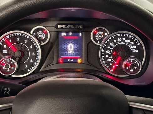 New 2026 RAM 1500 4x4 Crew Cab image 13