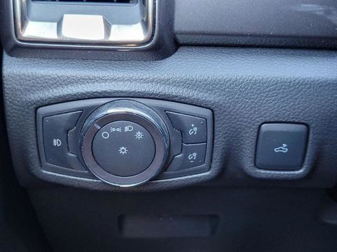 Certified 2019 Ford Ranger Lariat w/ Equipment Group 501A Mid image 26