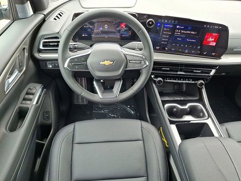 New 2026 Chevrolet Traverse LT w/ Driver Confidence Package image 27