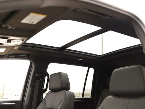 New 2026 Chevrolet Suburban RST w/ Comfort Package AWD/4WD image 26
