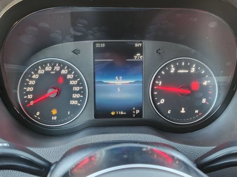 Used 2025 Mercedes-Benz Sprinter 2500 image 12