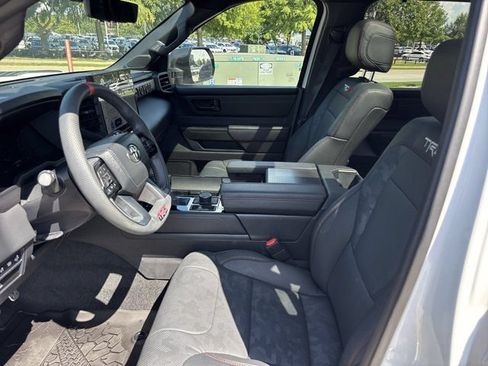 Used 2024 Toyota Sequoia TRD Pro AWD/4WD image 15